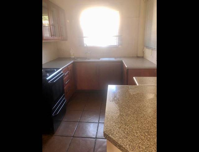 2 BEDROOM APARTMENT FOR SALE IN MAKHADO